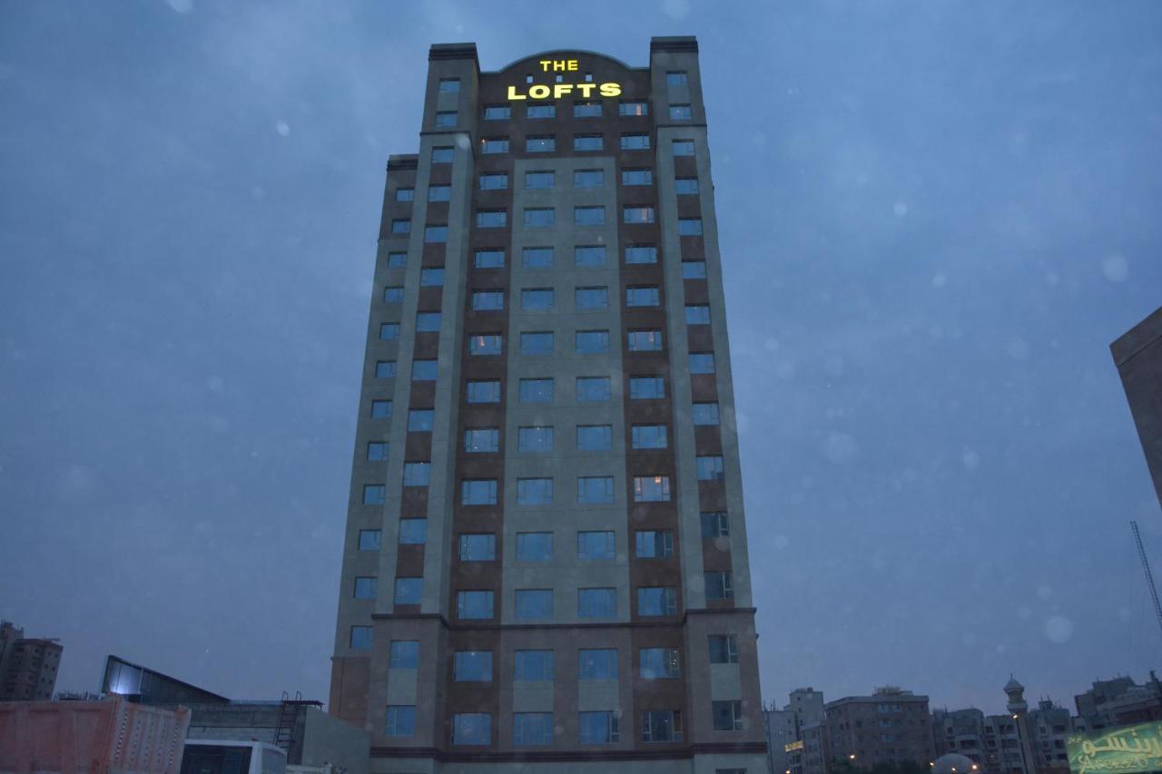 Хостел The Lofts Kuwait Fintas Kuwait City Екстер'єр фото